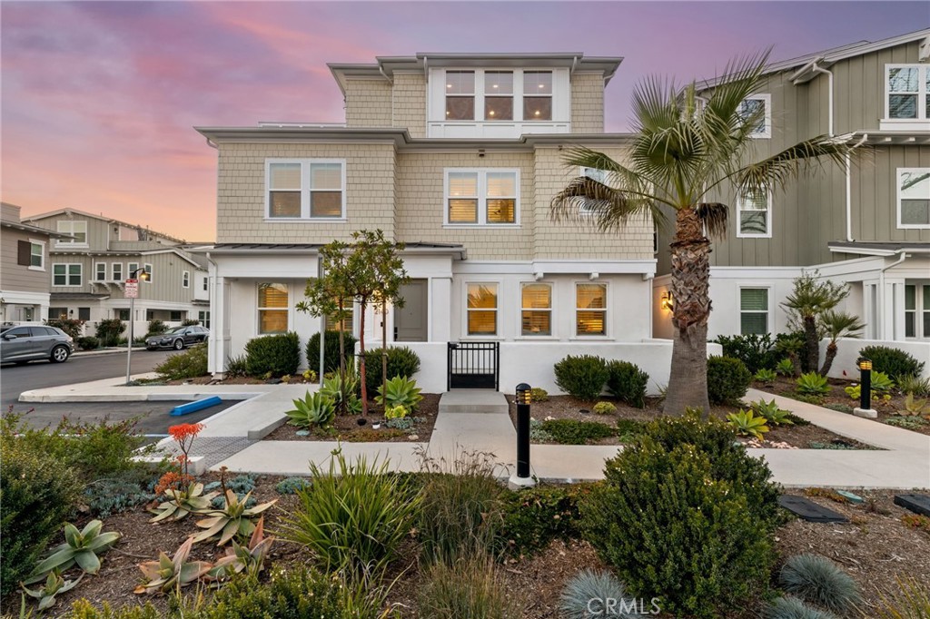 2140 Andover Lane