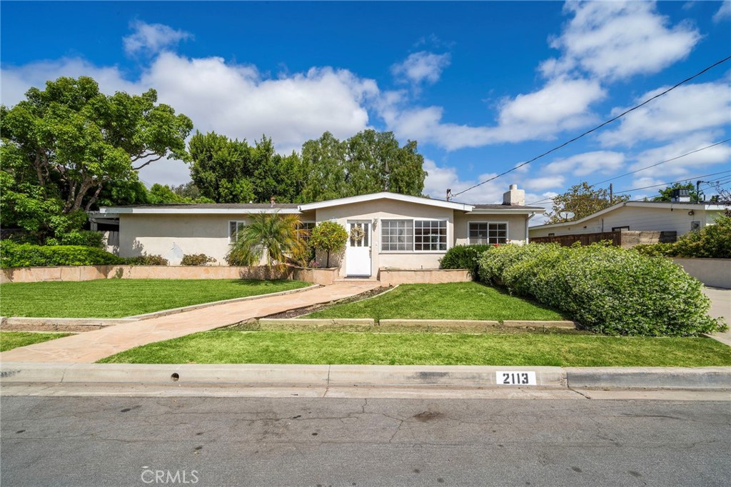 2113 Westminster Ave.