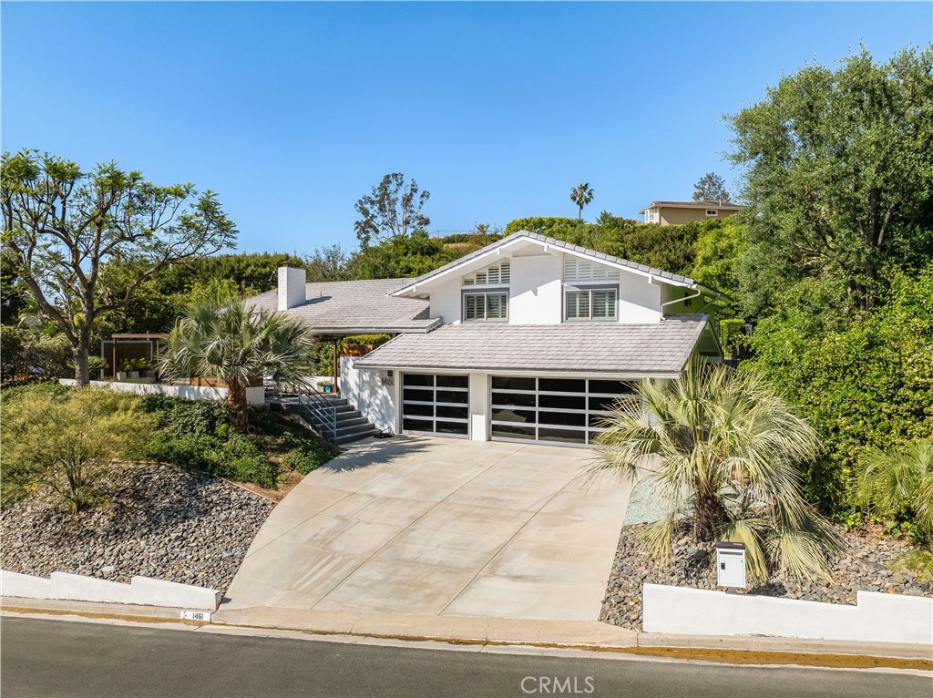 1461 Cloyden Road