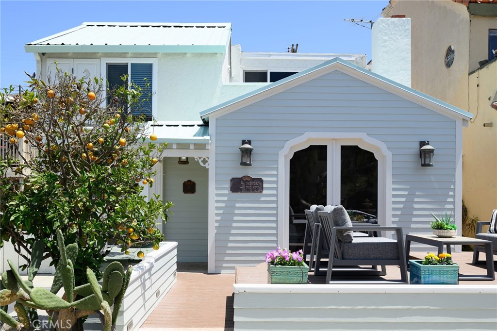 26 Covina Avenue