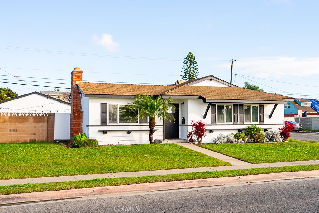 13352 Springdale