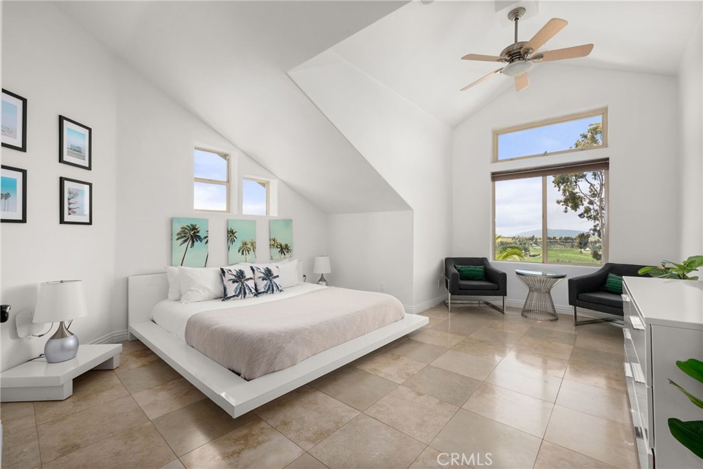 39625 Calle Cabernet