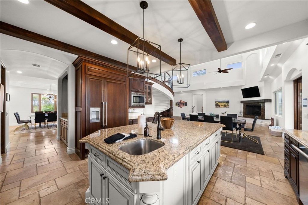 39625 Calle Cabernet