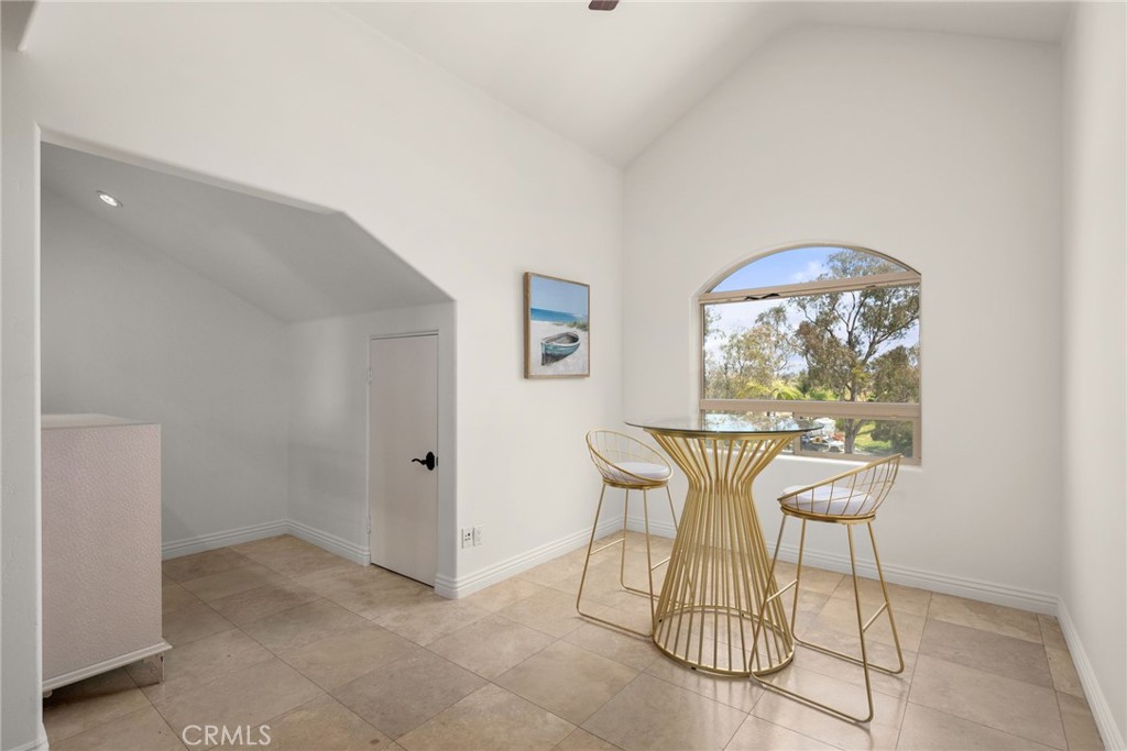 39625 Calle Cabernet