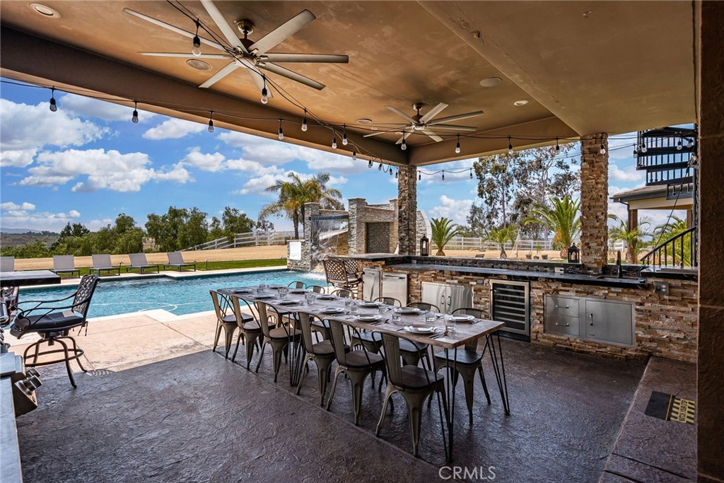 39625 Calle Cabernet