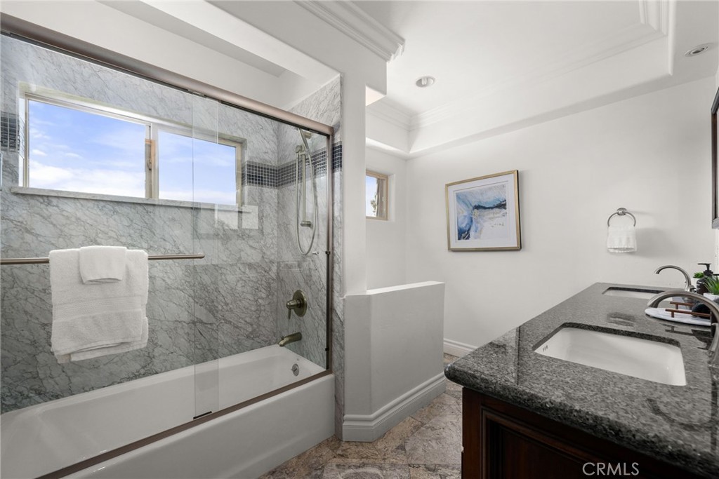 39625 Calle Cabernet