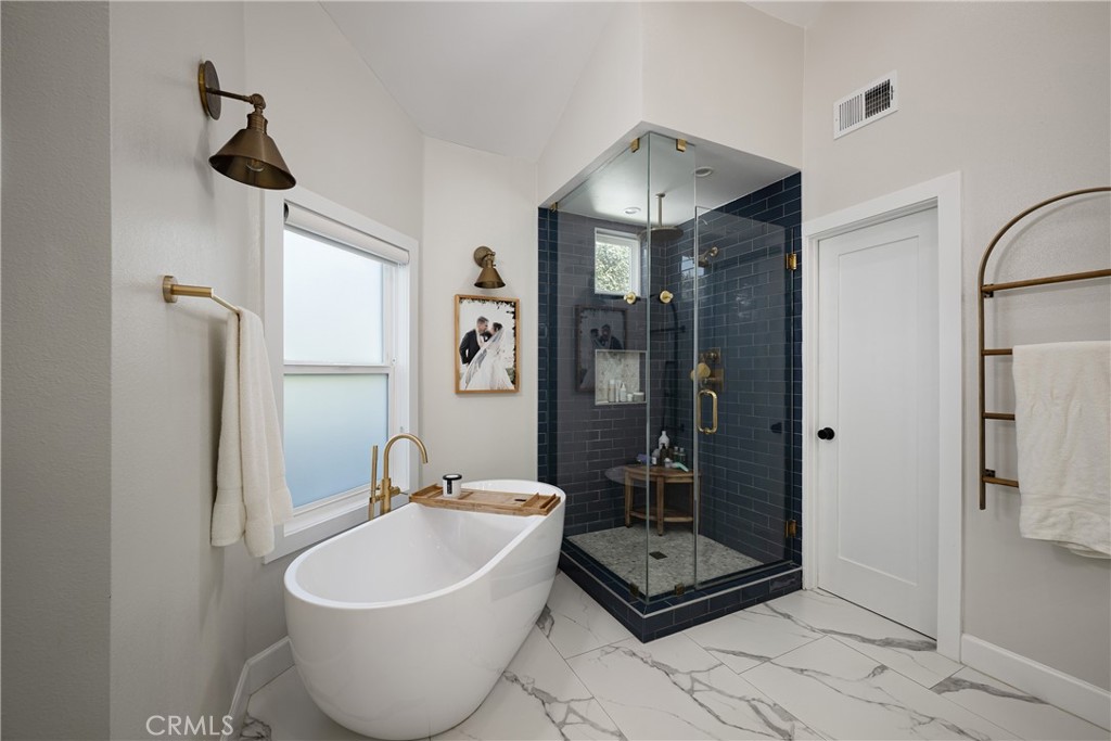 1603 Sea Horse Circle