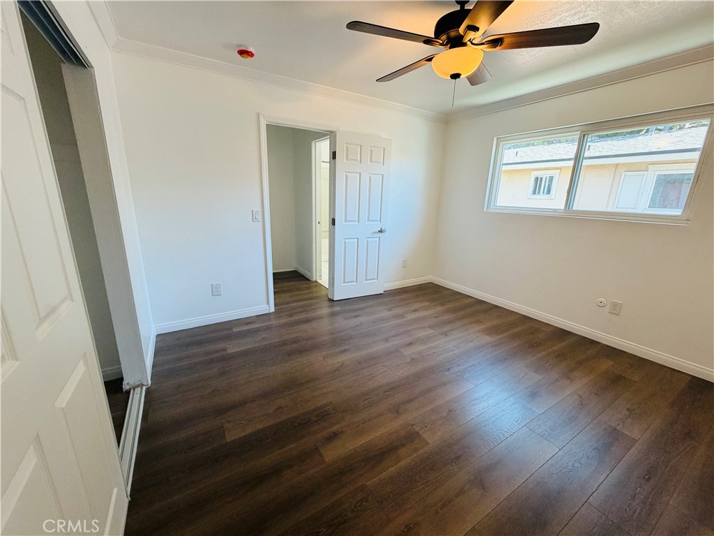 630 S Knott 54
