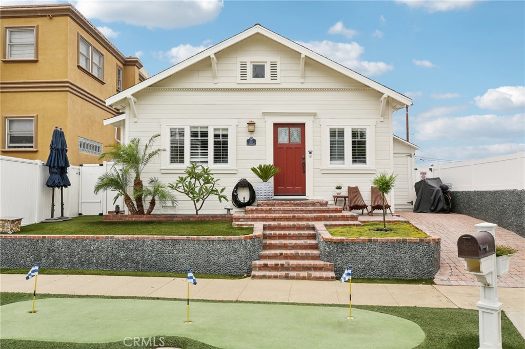 311 S Guadalupe Avenue