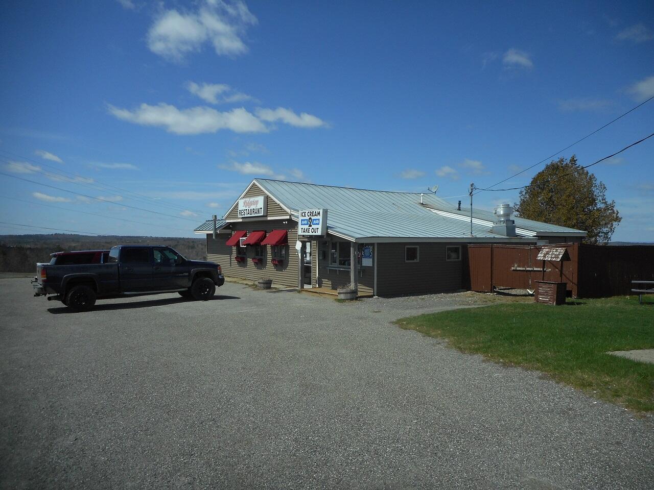 6 Knox Ridge Road N