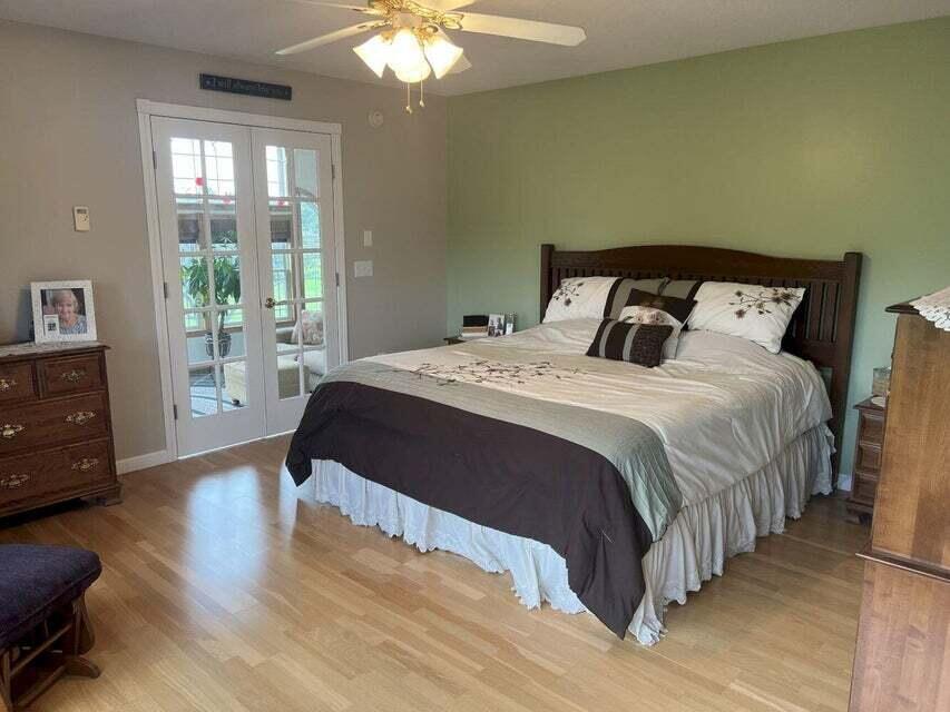 18 River Road