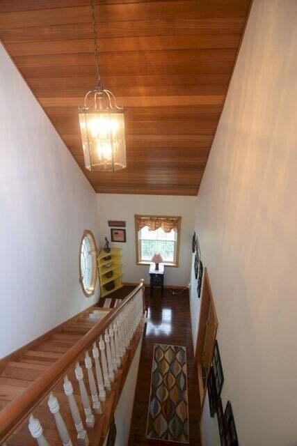 18 River Road