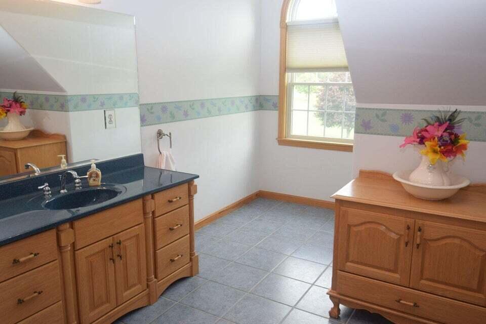 18 River Road