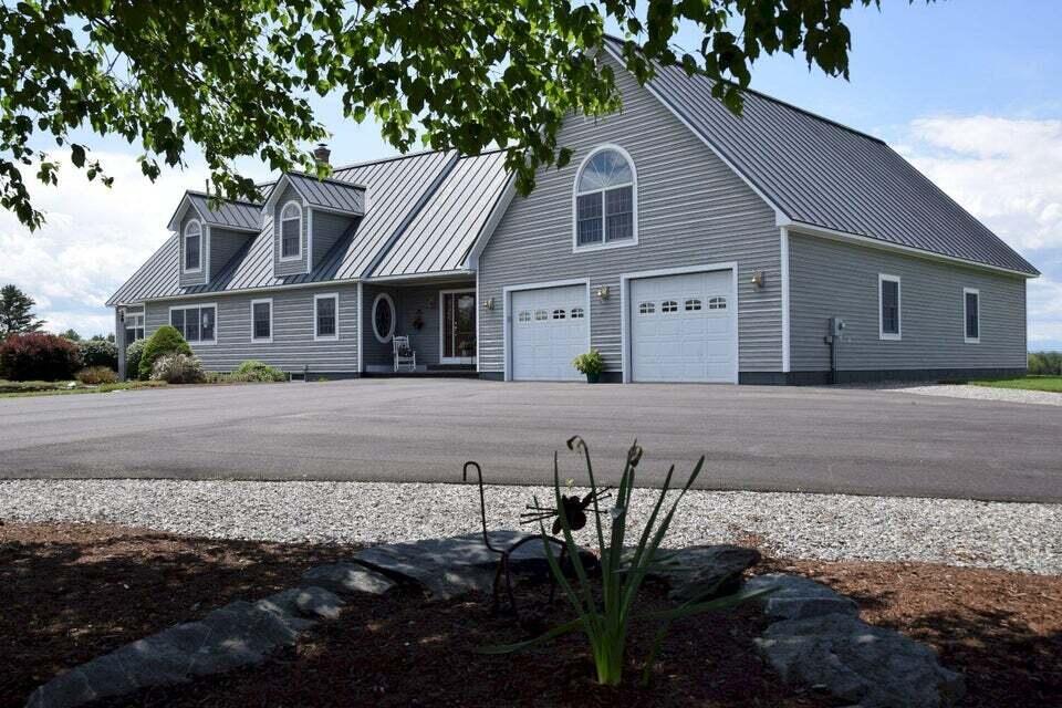 18 River Road