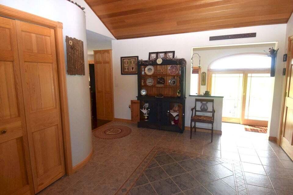 18 River Road
