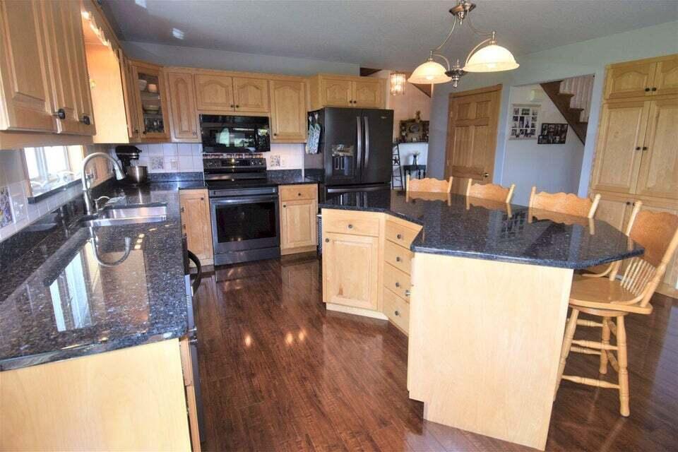 18 River Road