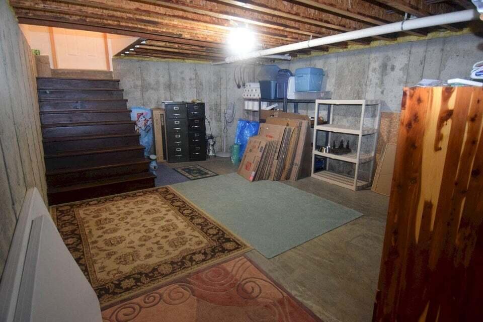 18 River Road