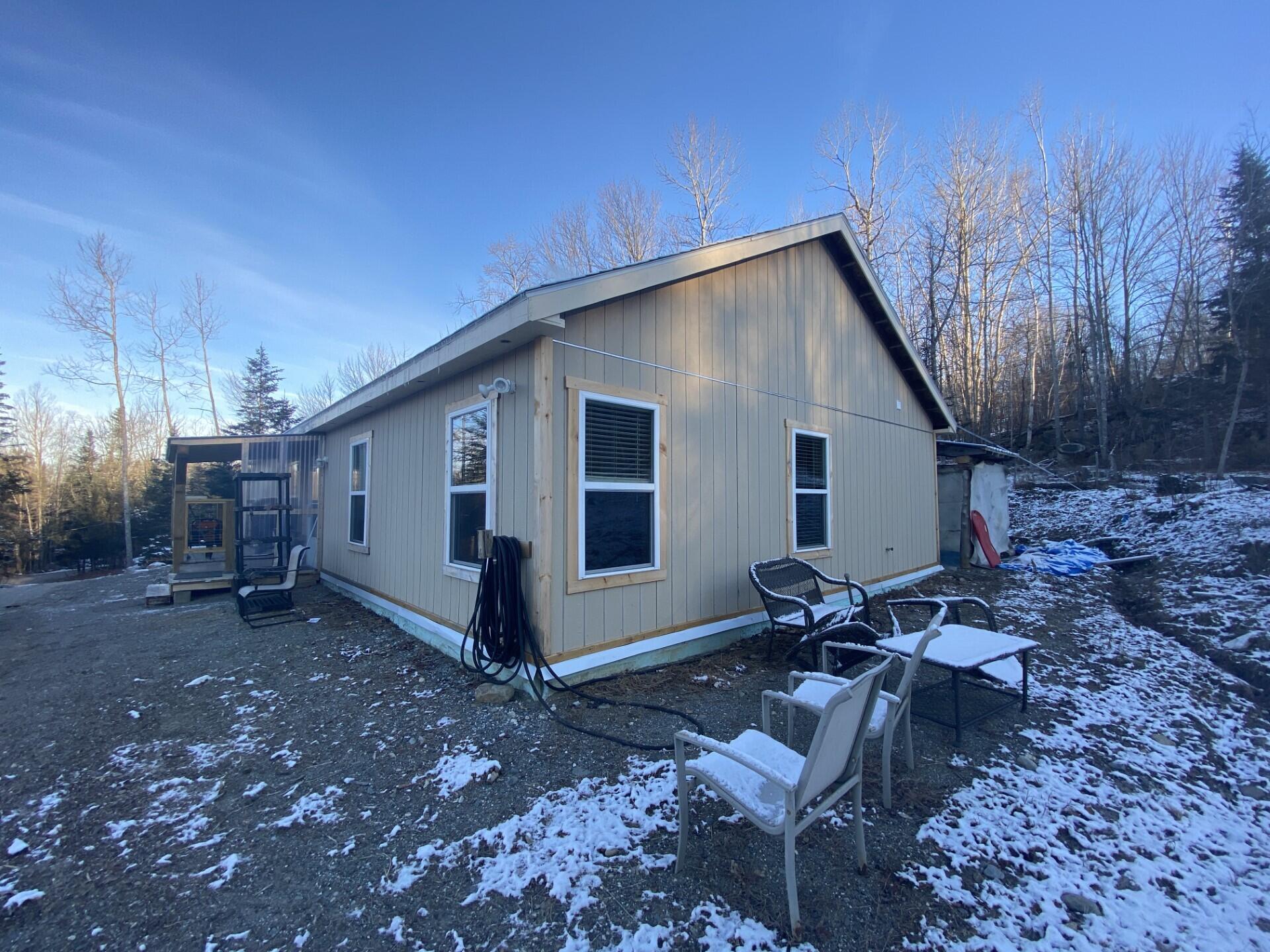 1518 Bucksmills Road