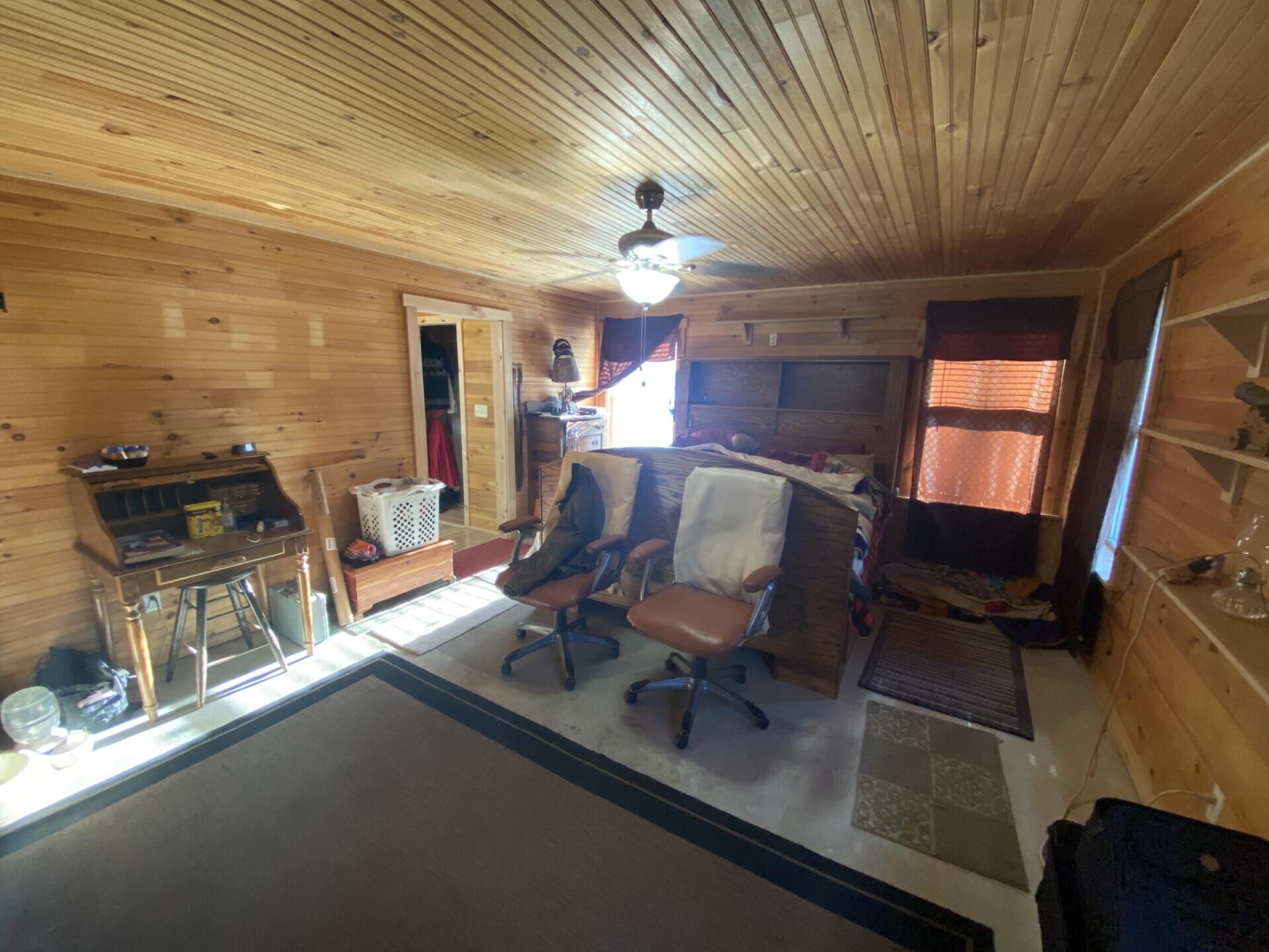 1518 Bucksmills Road