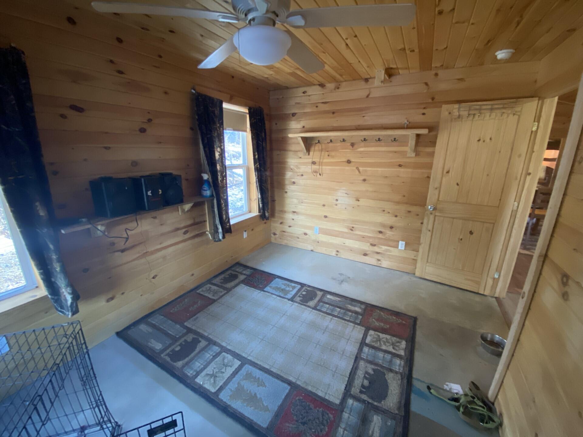 1518 Bucksmills Road