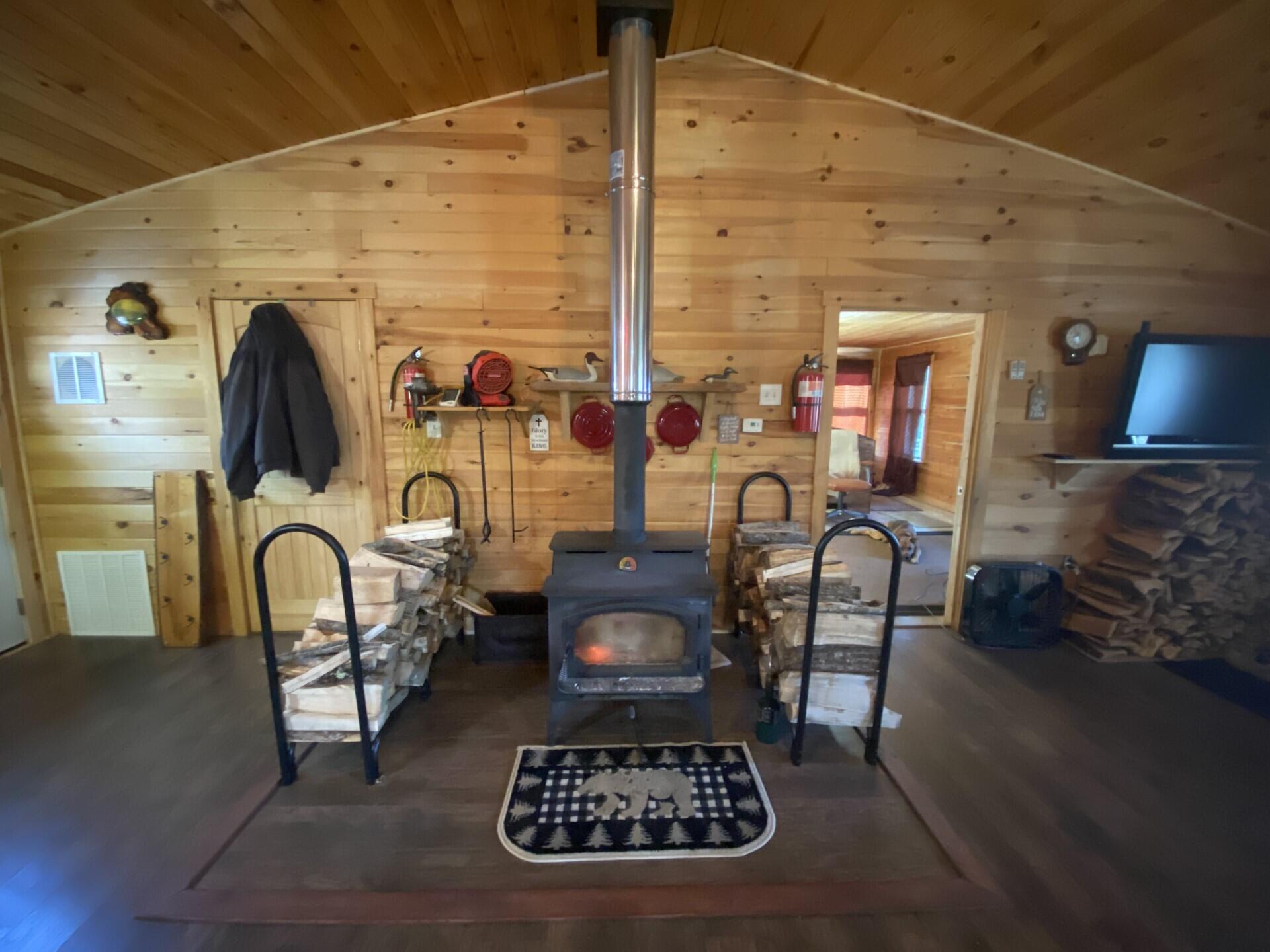 1518 Bucksmills Road