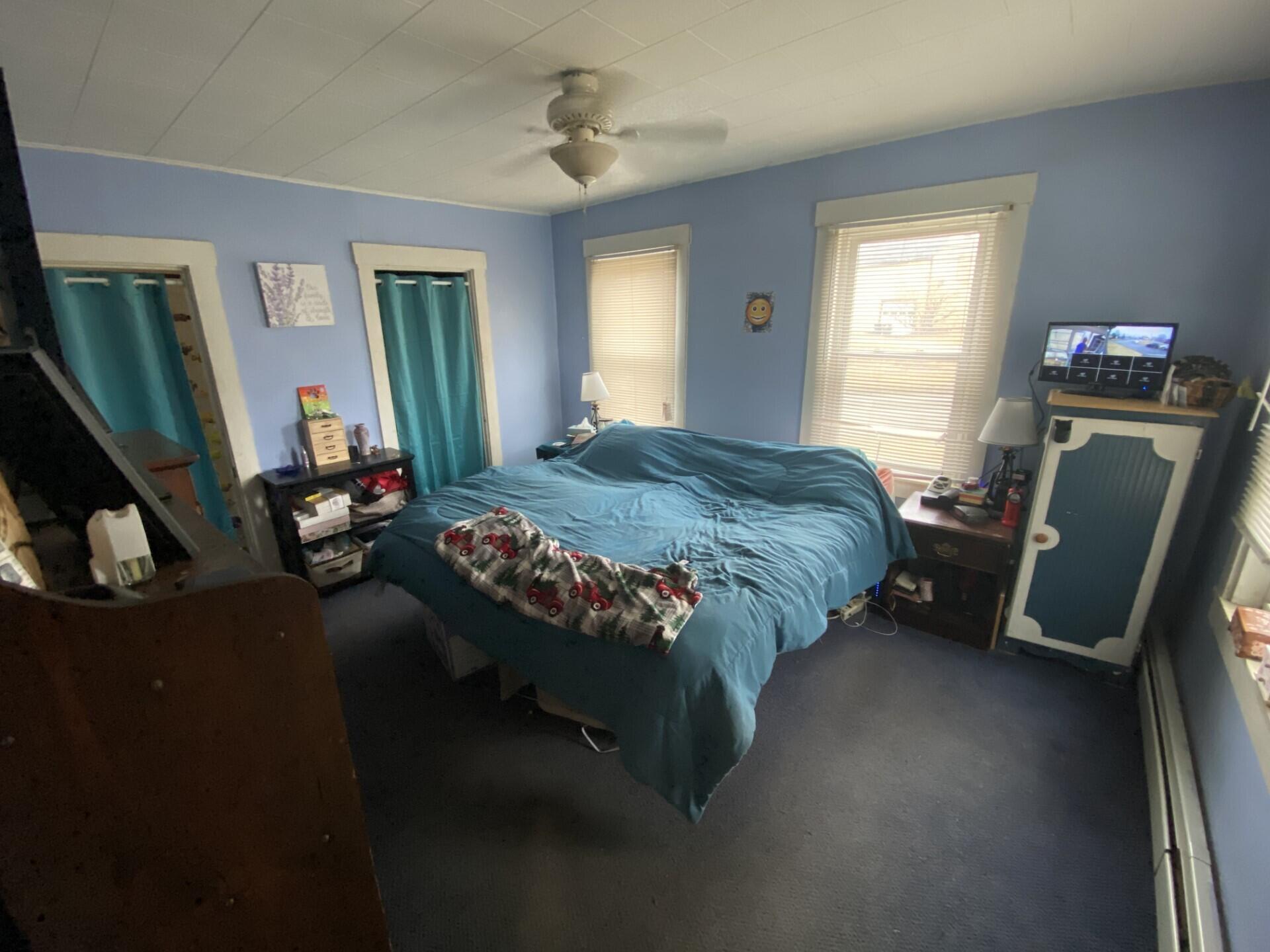 8 Hartland Road