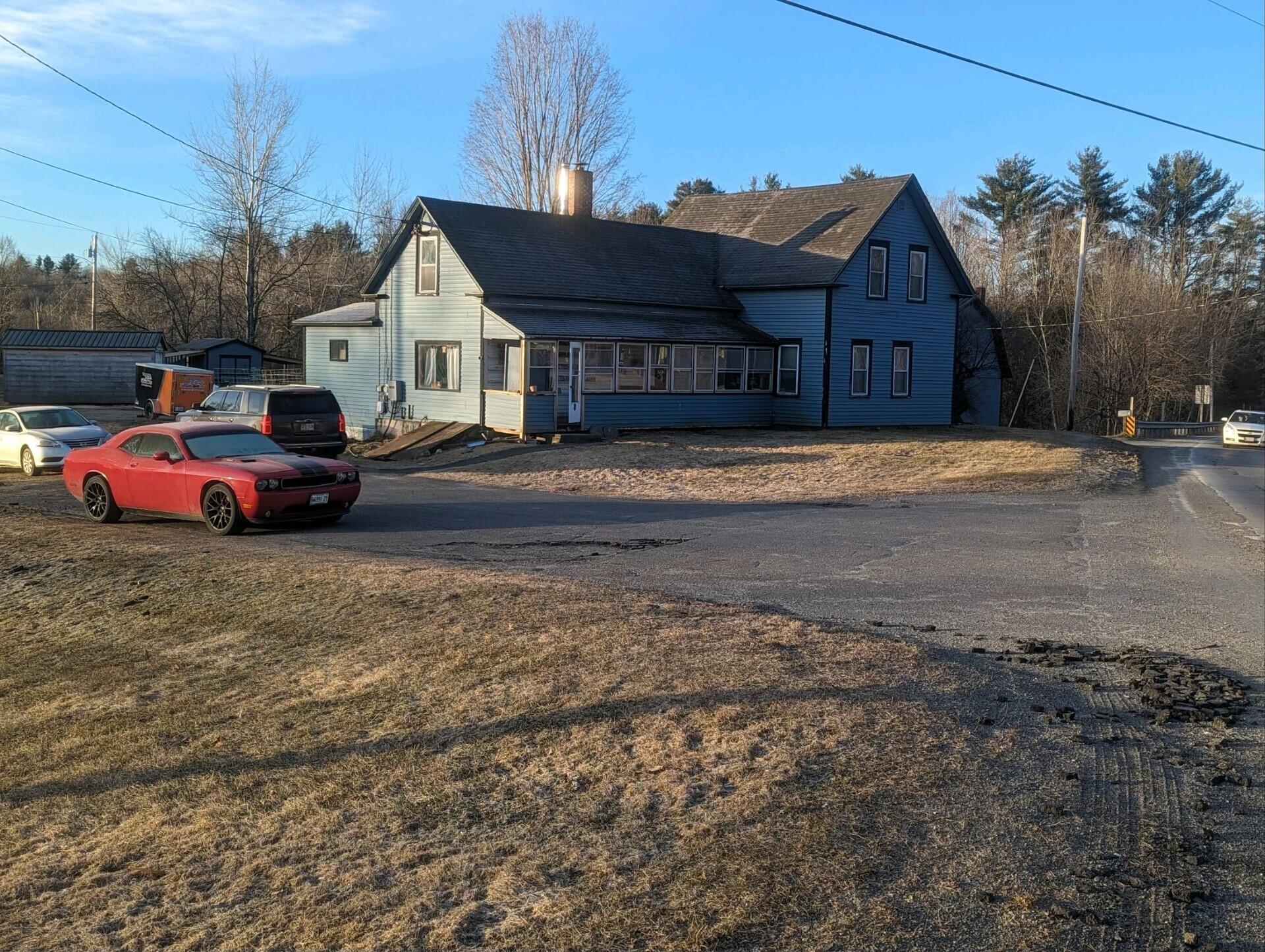 8 Hartland Road