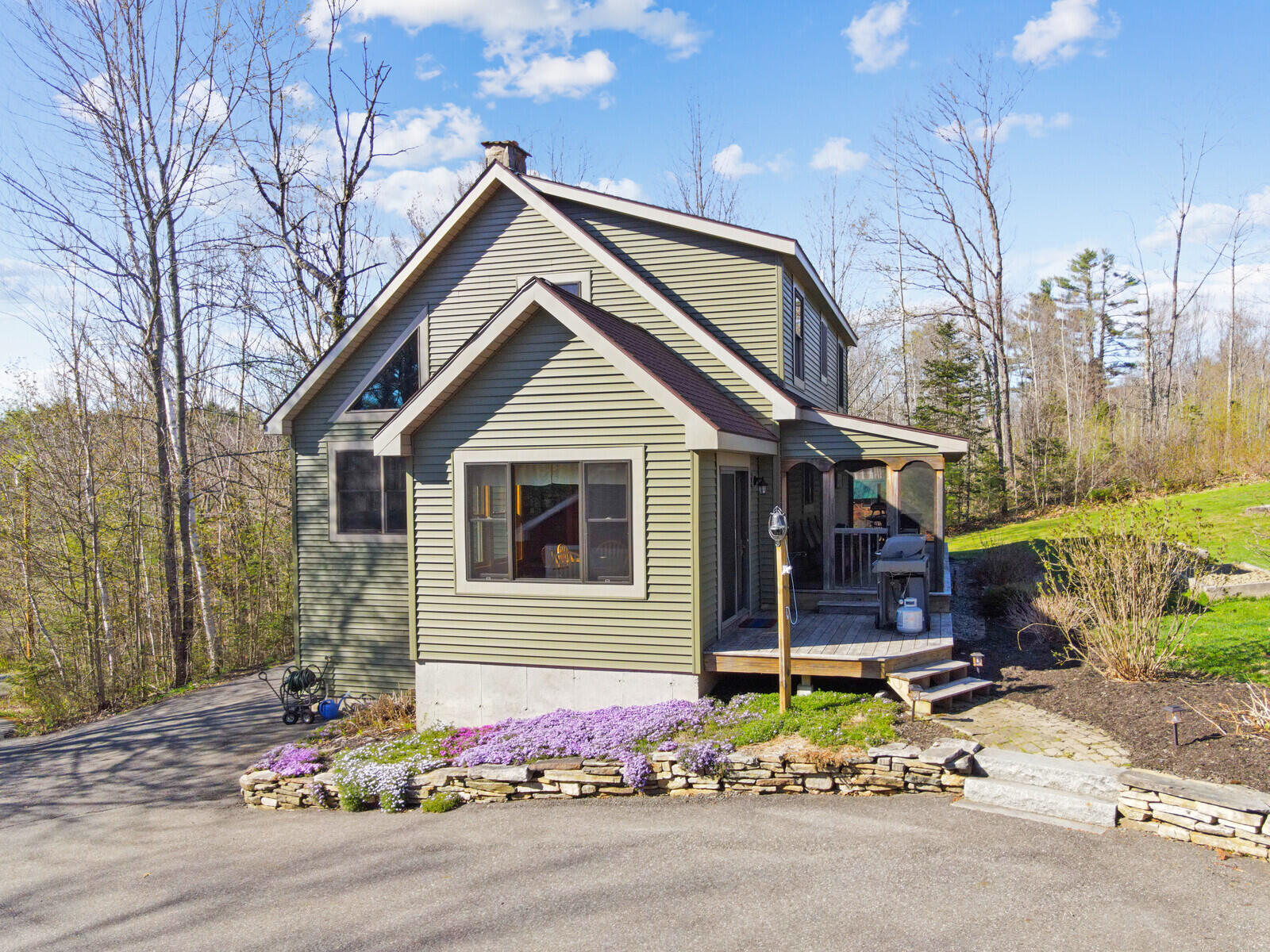 19 Pine Cone Trail