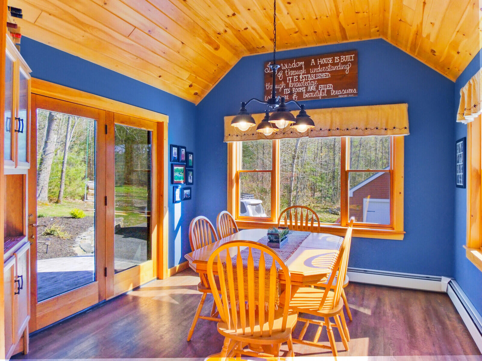 19 Pine Cone Trail