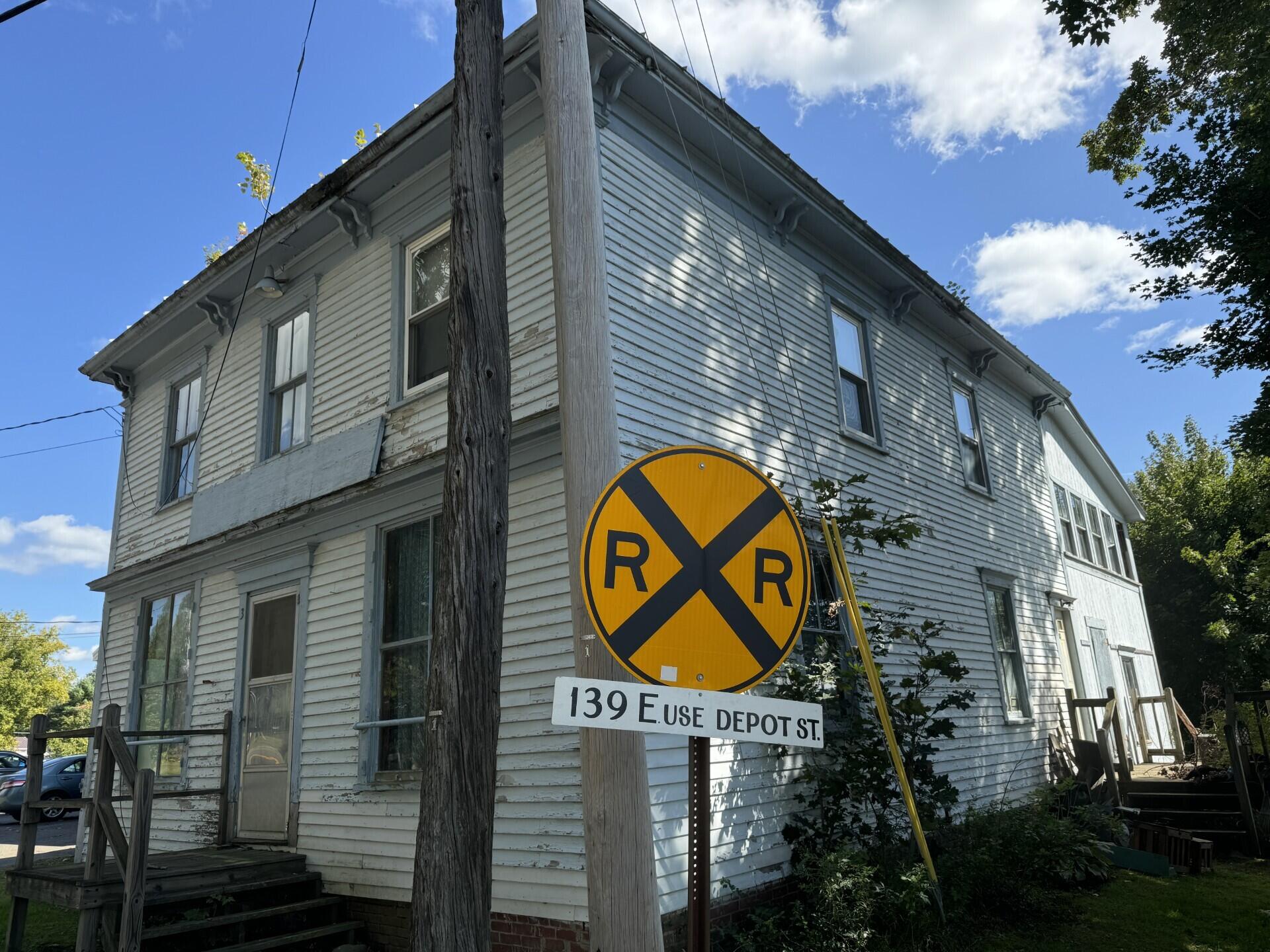 3 Gordon Hill Road