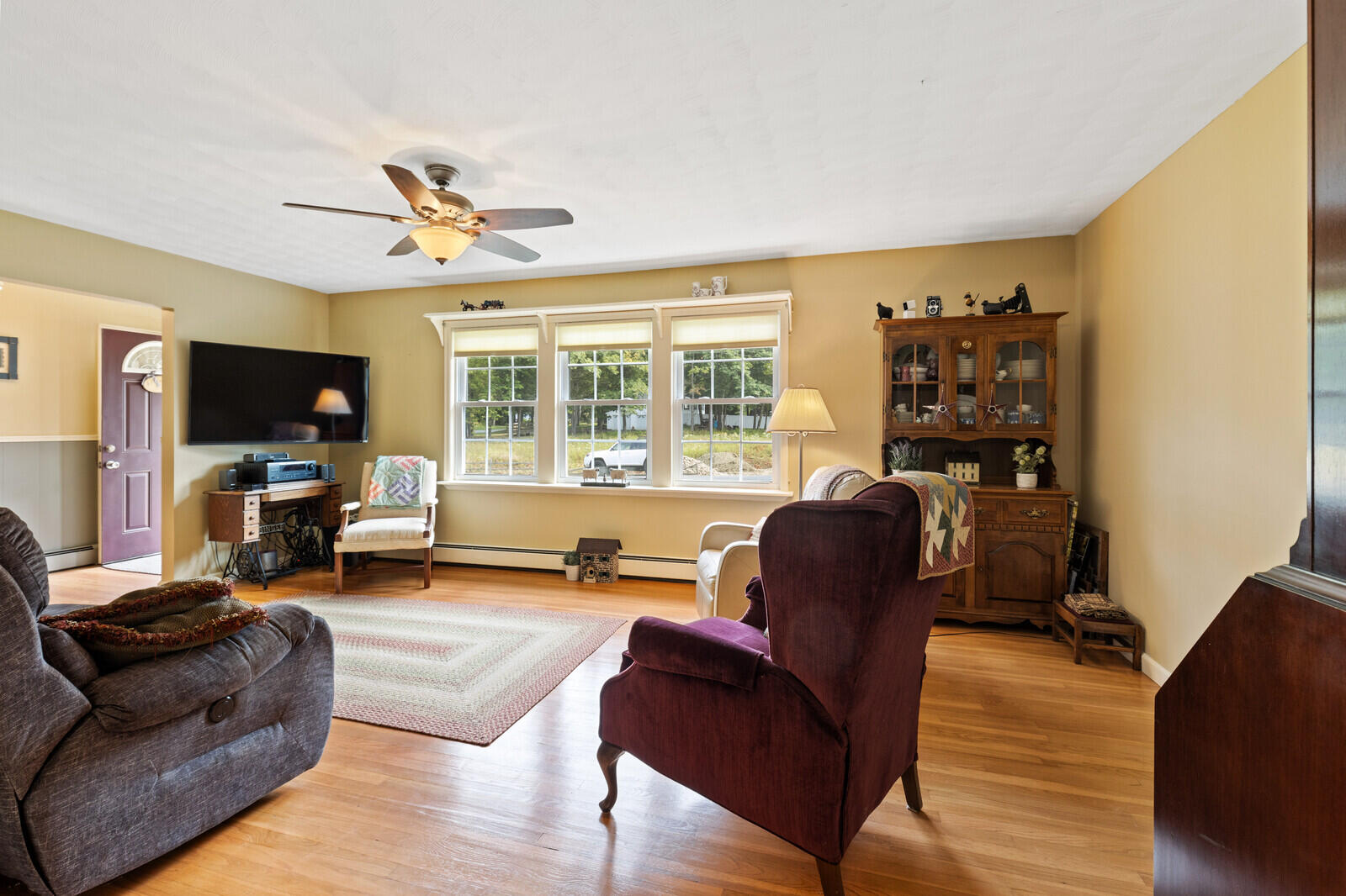 22 Smiley Avenue