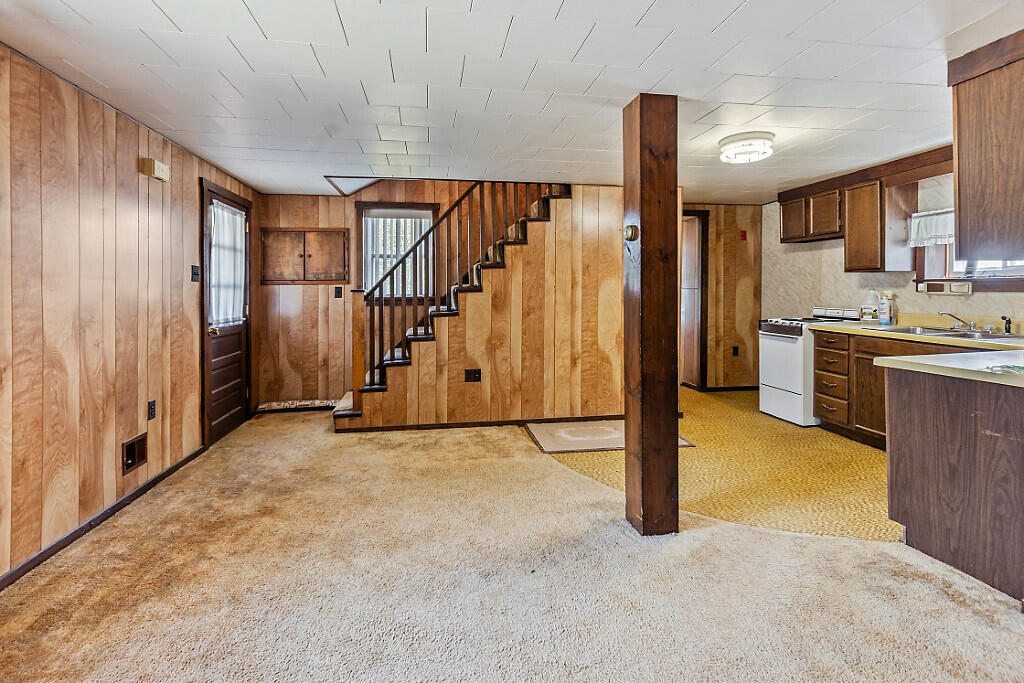 205 Bangor Road