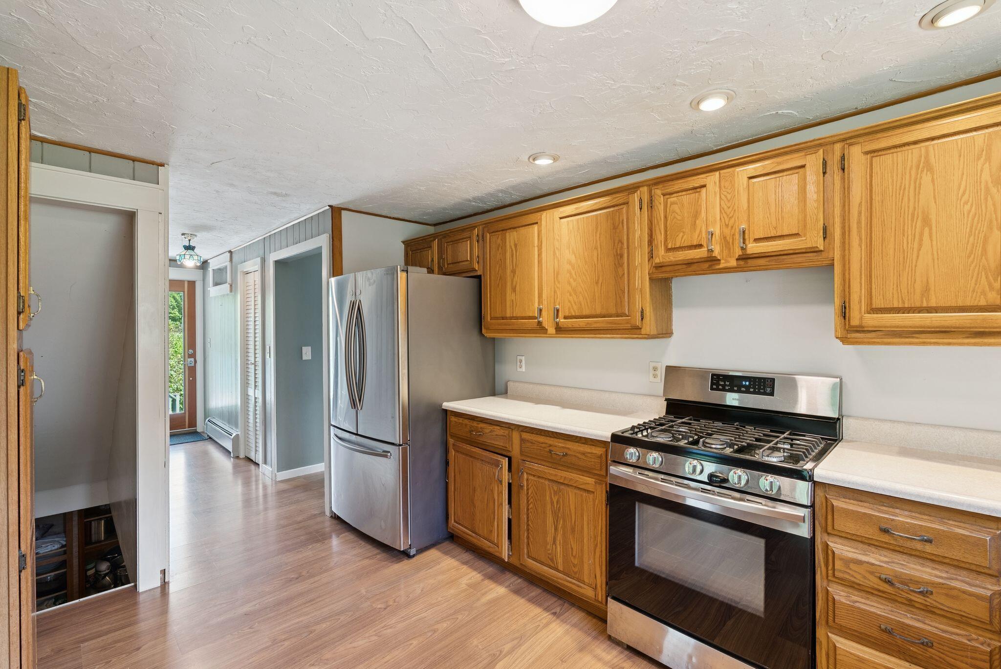 299 Knights Road