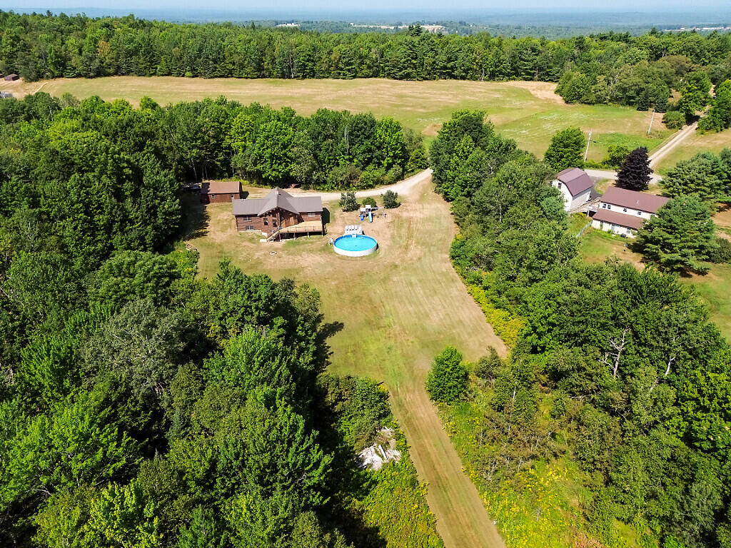 98 Waning Road