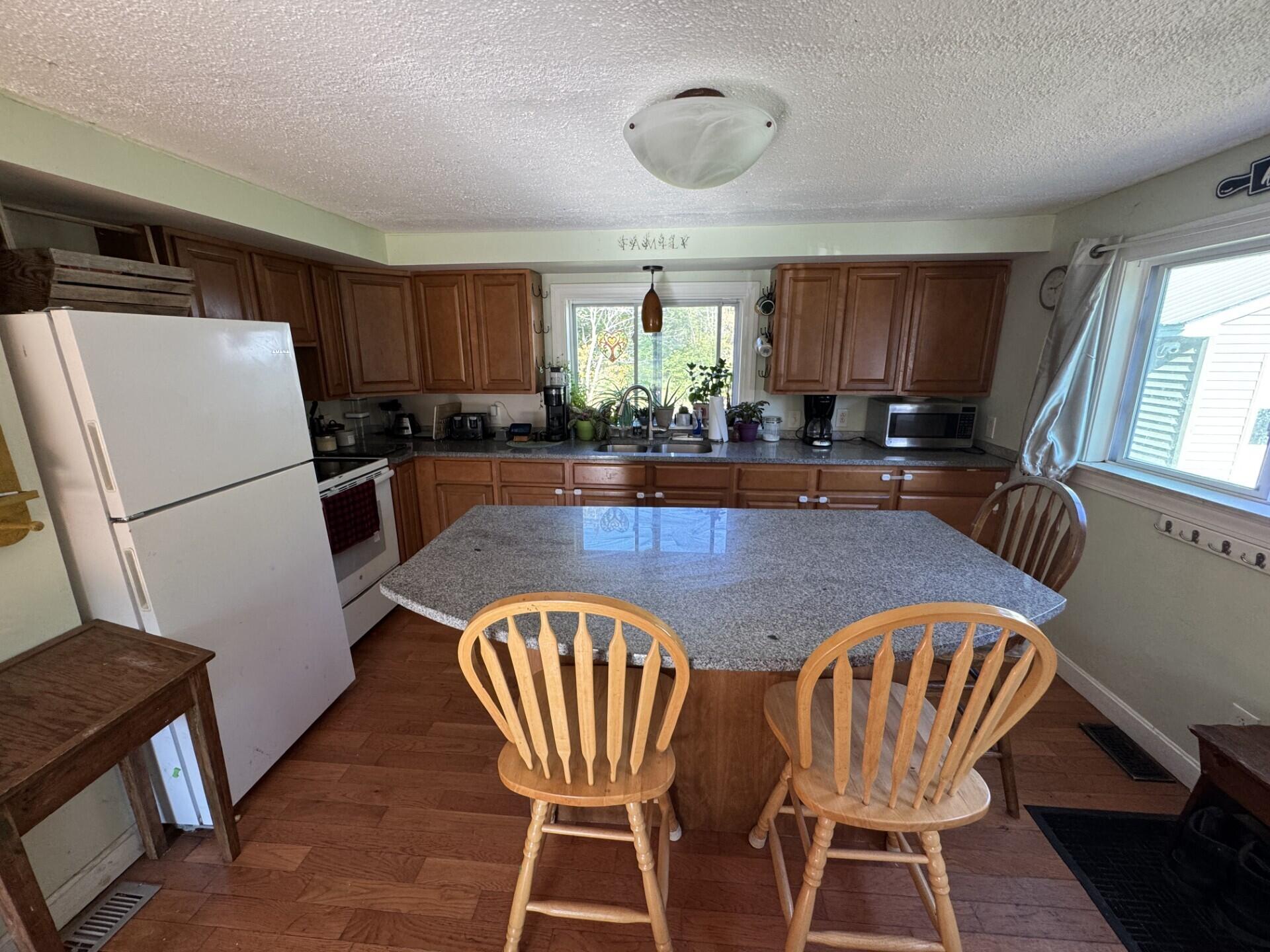 101 Ridge School Road