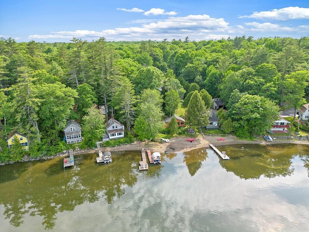 84 Sandy Point Road