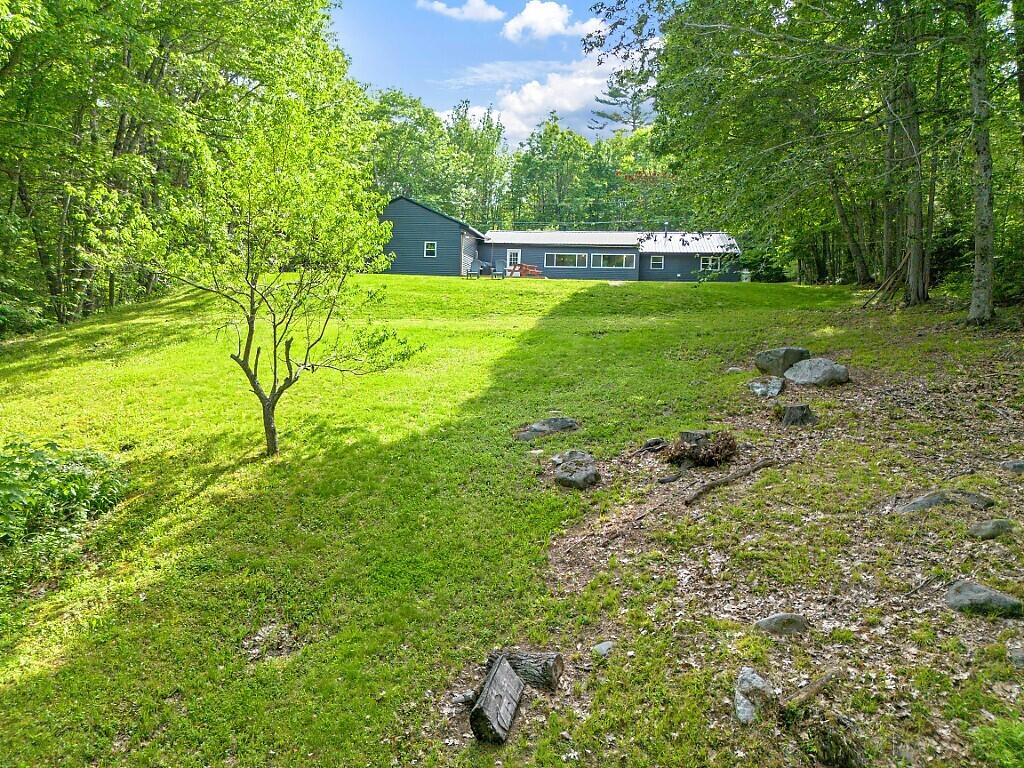 84 Sandy Point Road