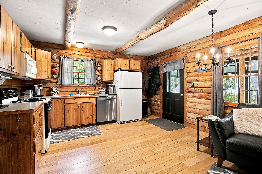 199 Island Lane