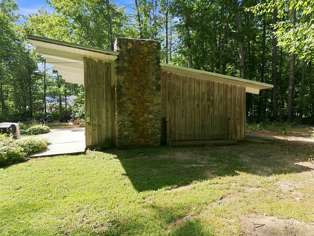 89 Windemere Lane