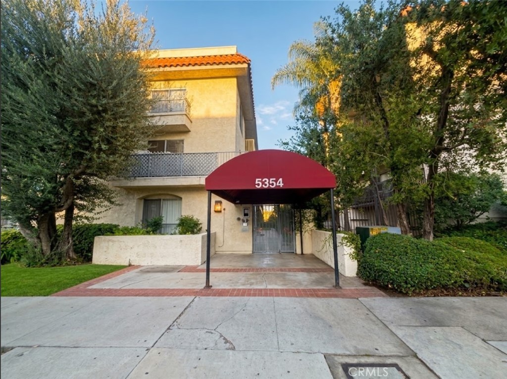 5354 Lindley 204