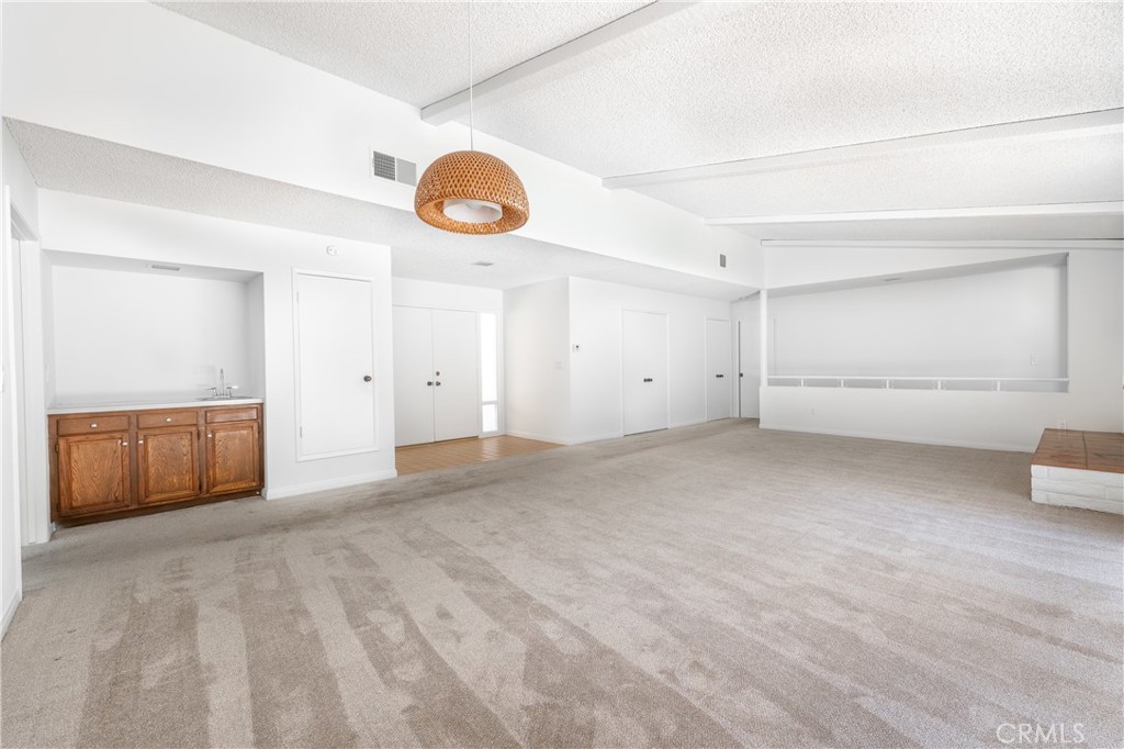 3633 Eddingham Avenue