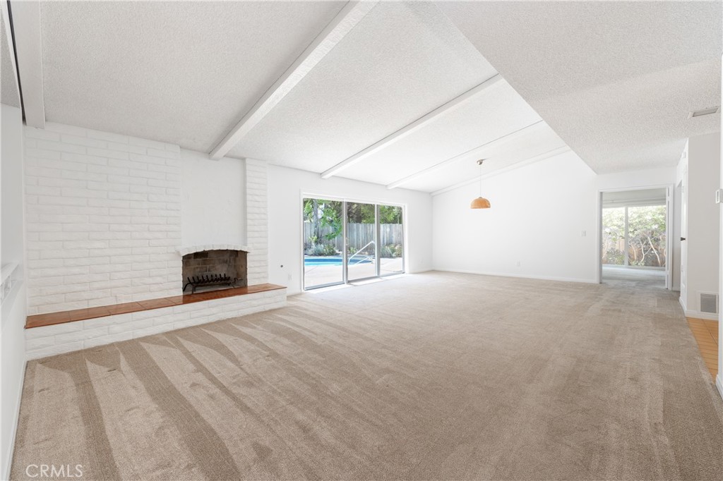 3633 Eddingham Avenue