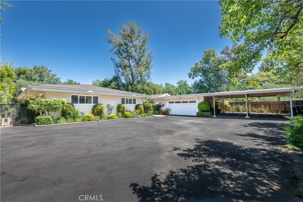 16303 Meadowridge Road