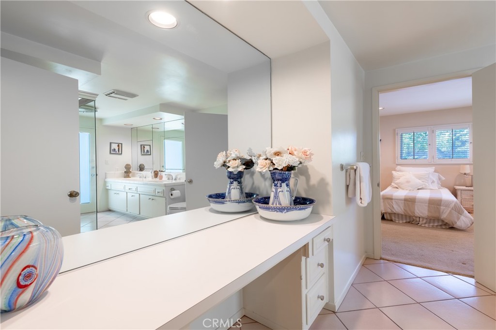 16303 Meadowridge Road