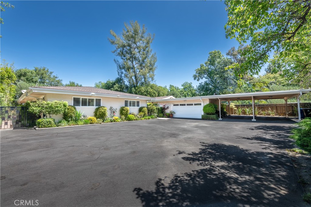 16303 Meadowridge Road