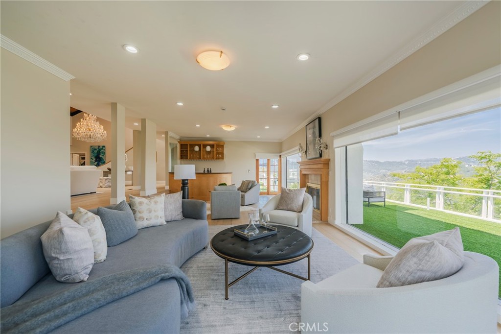 15541 Aqua Verde Drive