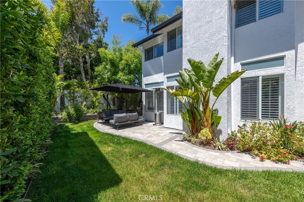 339 Ocho Rios Way