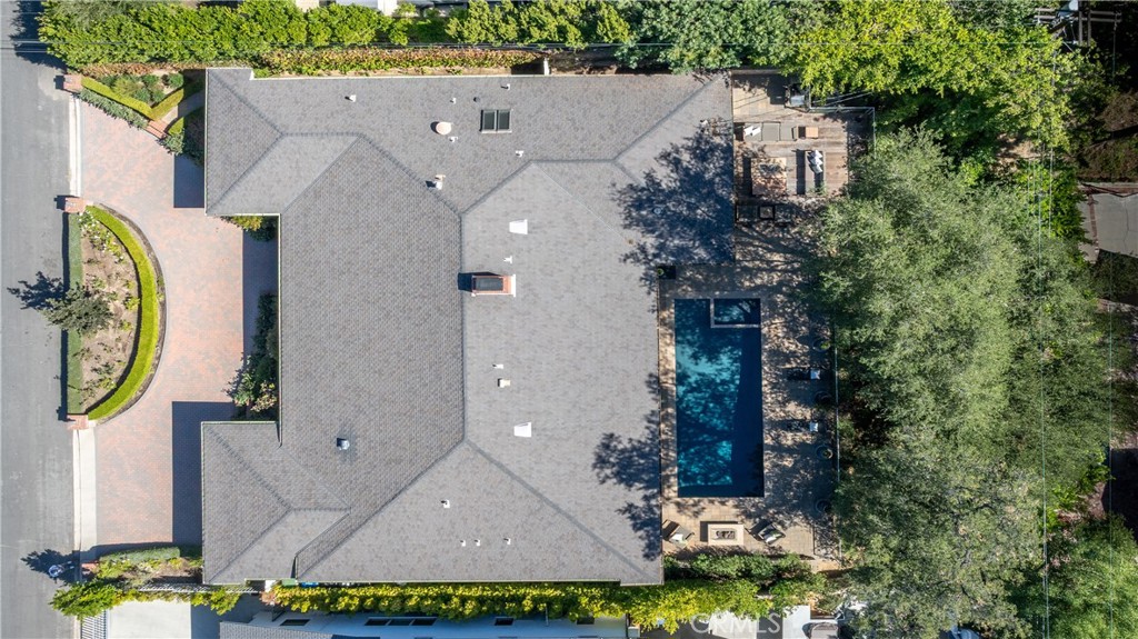 16314 Meadowridge Road