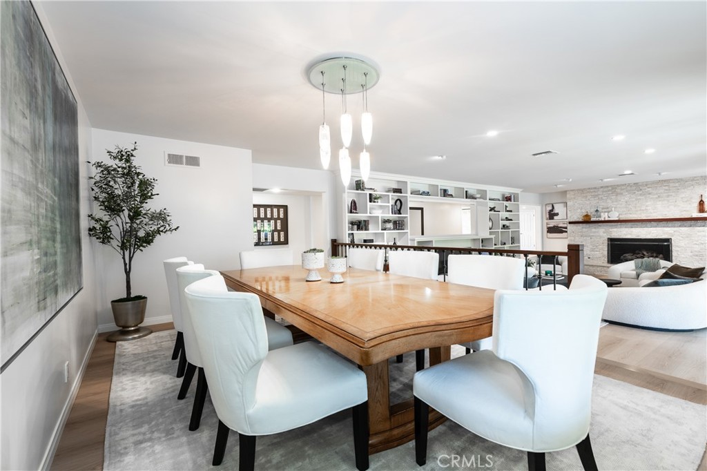 16314 Meadowridge Road