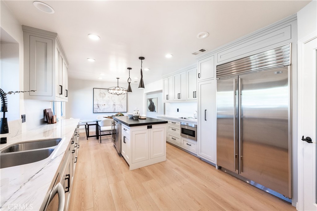 16314 Meadowridge Road